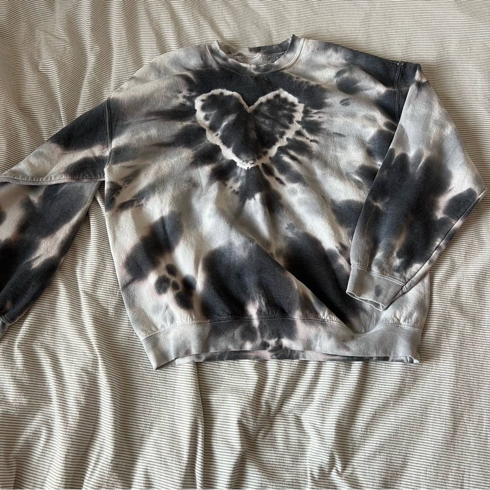 Urban Outfitters Monochrome Heart Sweatshirt